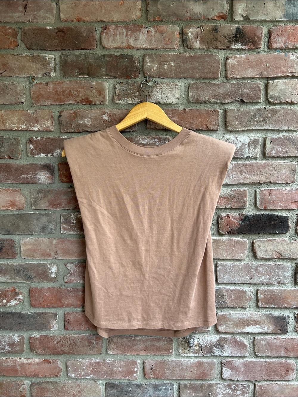 Babaton Padded Shoulder Tank Top - Taupe
